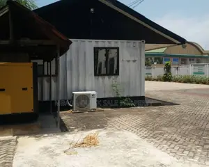 12bdrm House in Mikocheni for rent