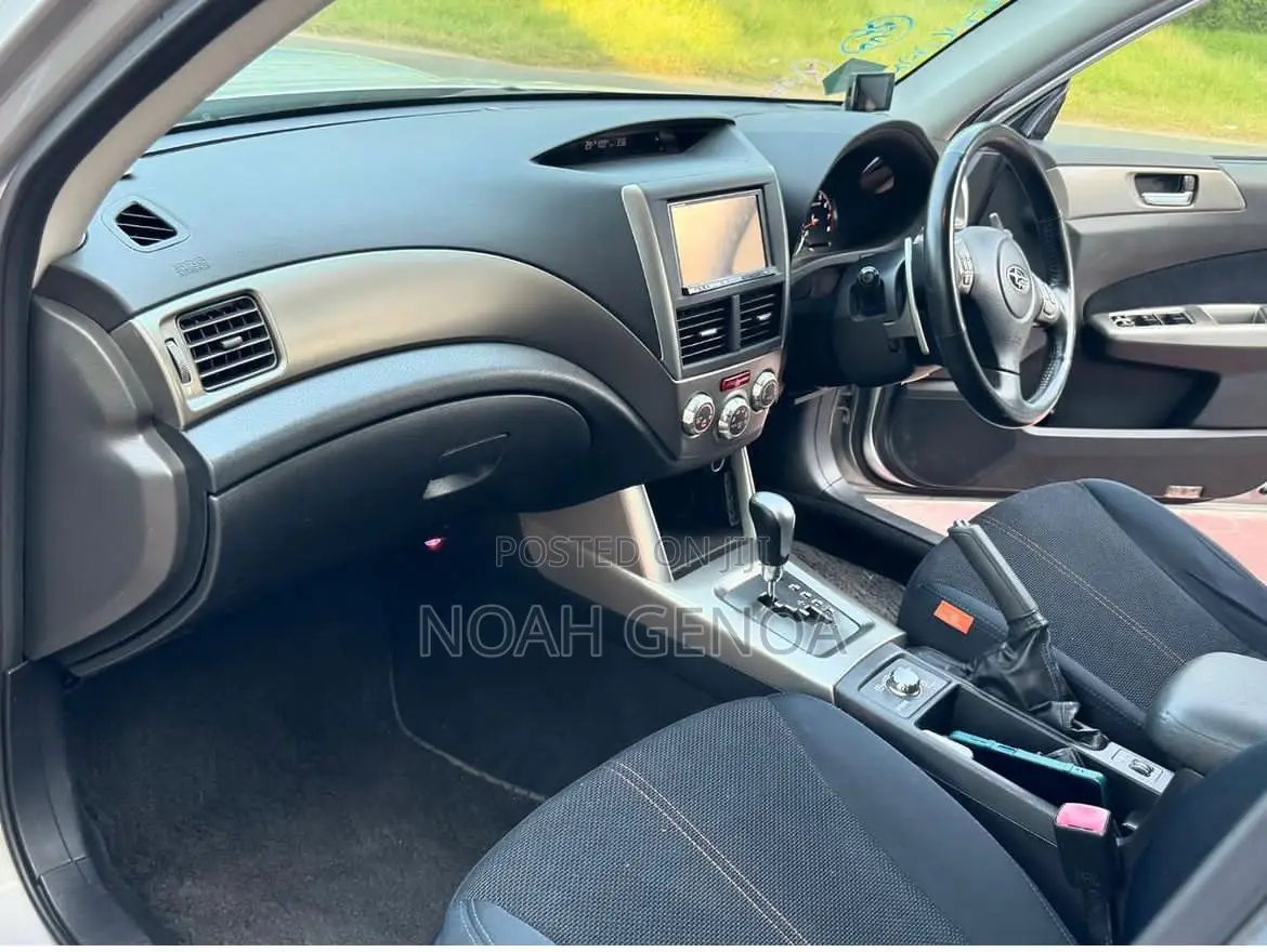 Subaru Forester 2010 White