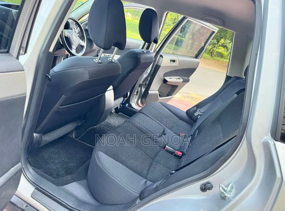 Subaru Forester 2010 White
