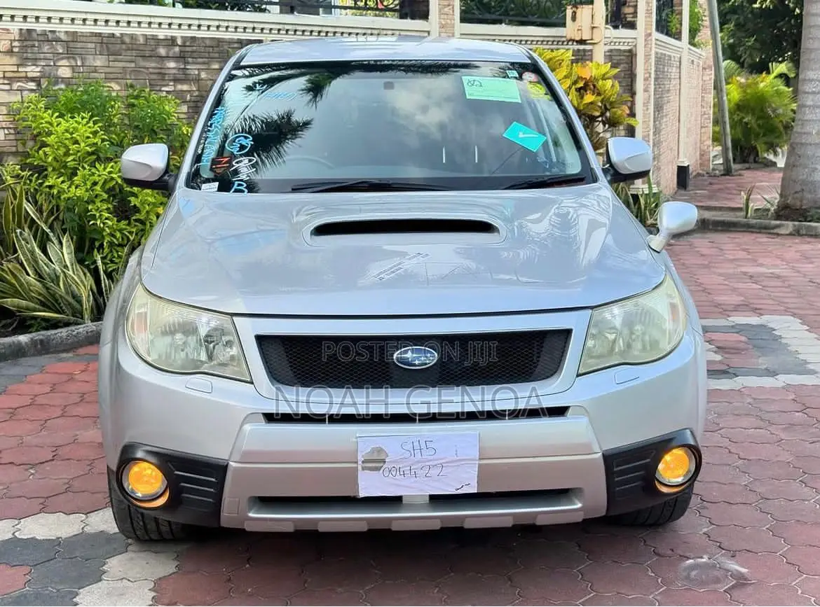 Subaru Forester 2010 White