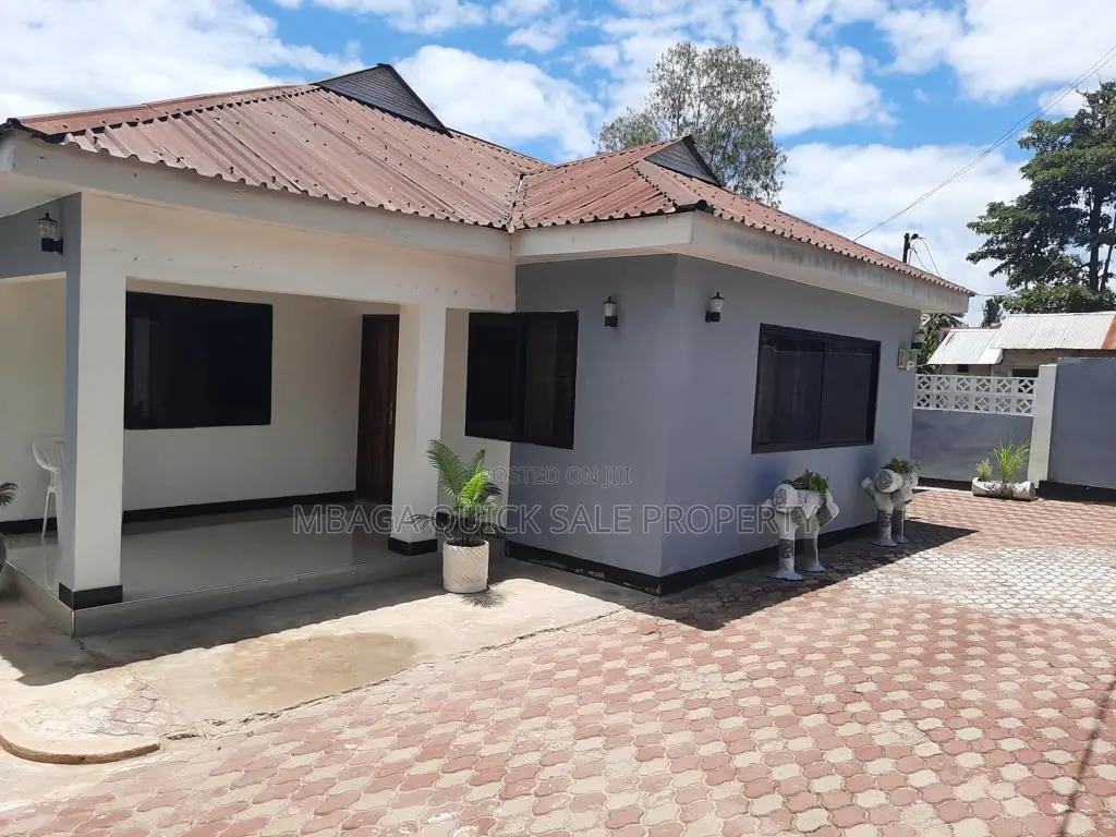 4bdrm House in Mbezi Beach Shule for sale
