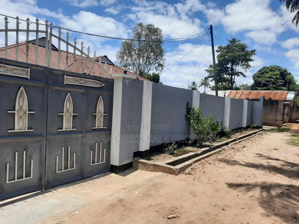 4bdrm House in Mbezi Beach Shule for sale