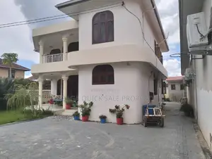 5bdrm House in Mbezi Beach for rent