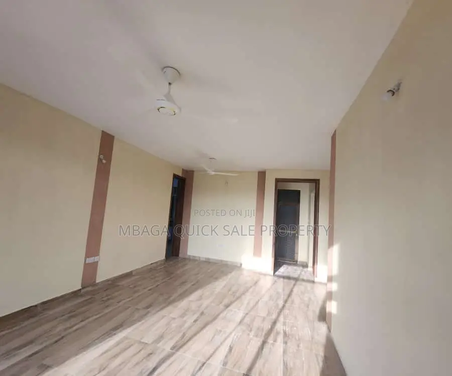 3bdrm Apartment in Salasala Kinzudi, Mbezi for rent