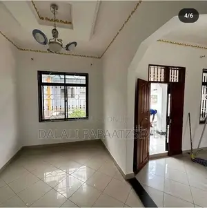 3bdrm Apartment in Dalalipapaatzseven, Mbezi Beach for rent