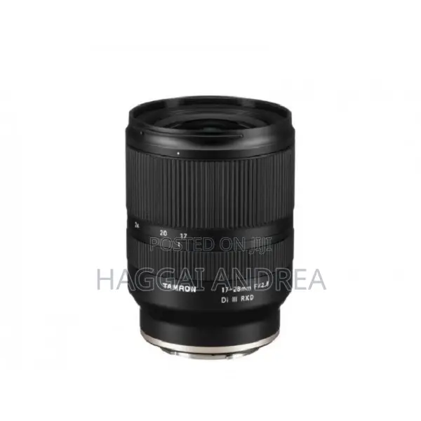 Tamron 17-28mm F/2.8 Di III RXD Lens for Sony Full-Frame Cam