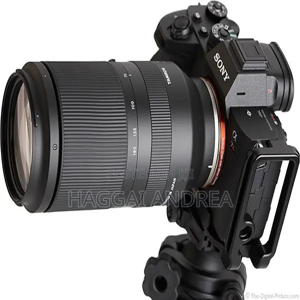 Tamron 70-180mm F/2.8 DI III VXD Lens for Sony E-Mount Camer