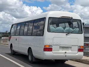 Toyota Coaster 2001 White