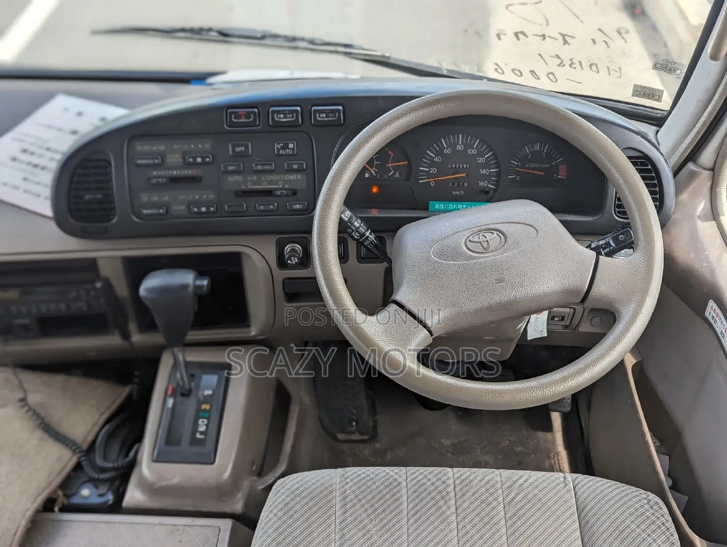 Toyota Coaster 2001 White