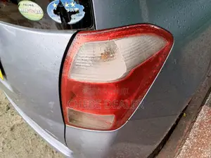 Toyota Ractis 1.5 AWD 2005 Gray