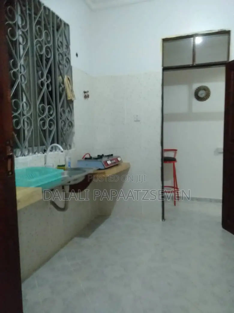 3bdrm House in Dalalipapaatzseven, Kinondoni for rent