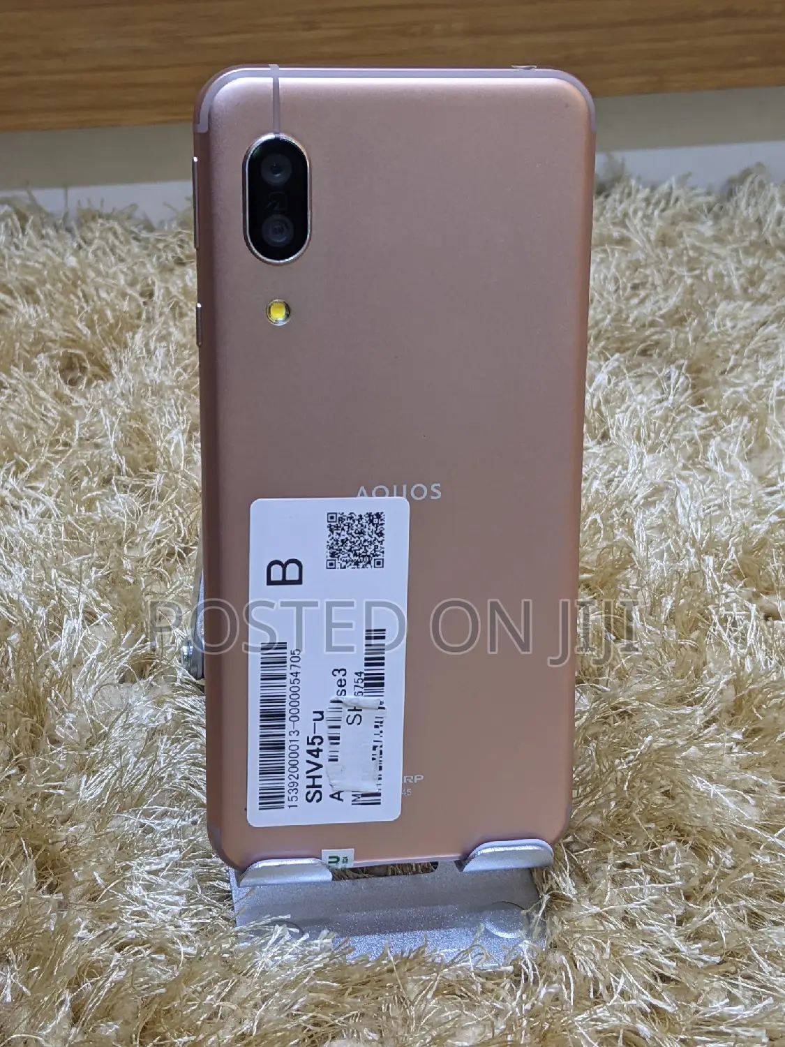 Sharp Aquos Sense 3 SHV45 64 GB Gold