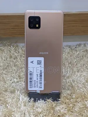 Sharp Aquos Sense6 64 GB Gold