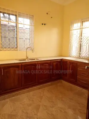 3bdrm House in Kitunda for sale