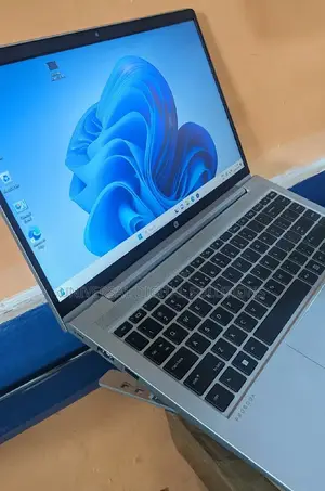 New Laptop HP ProBook 440 G8 8GB Intel Core I5 SSD 256GB