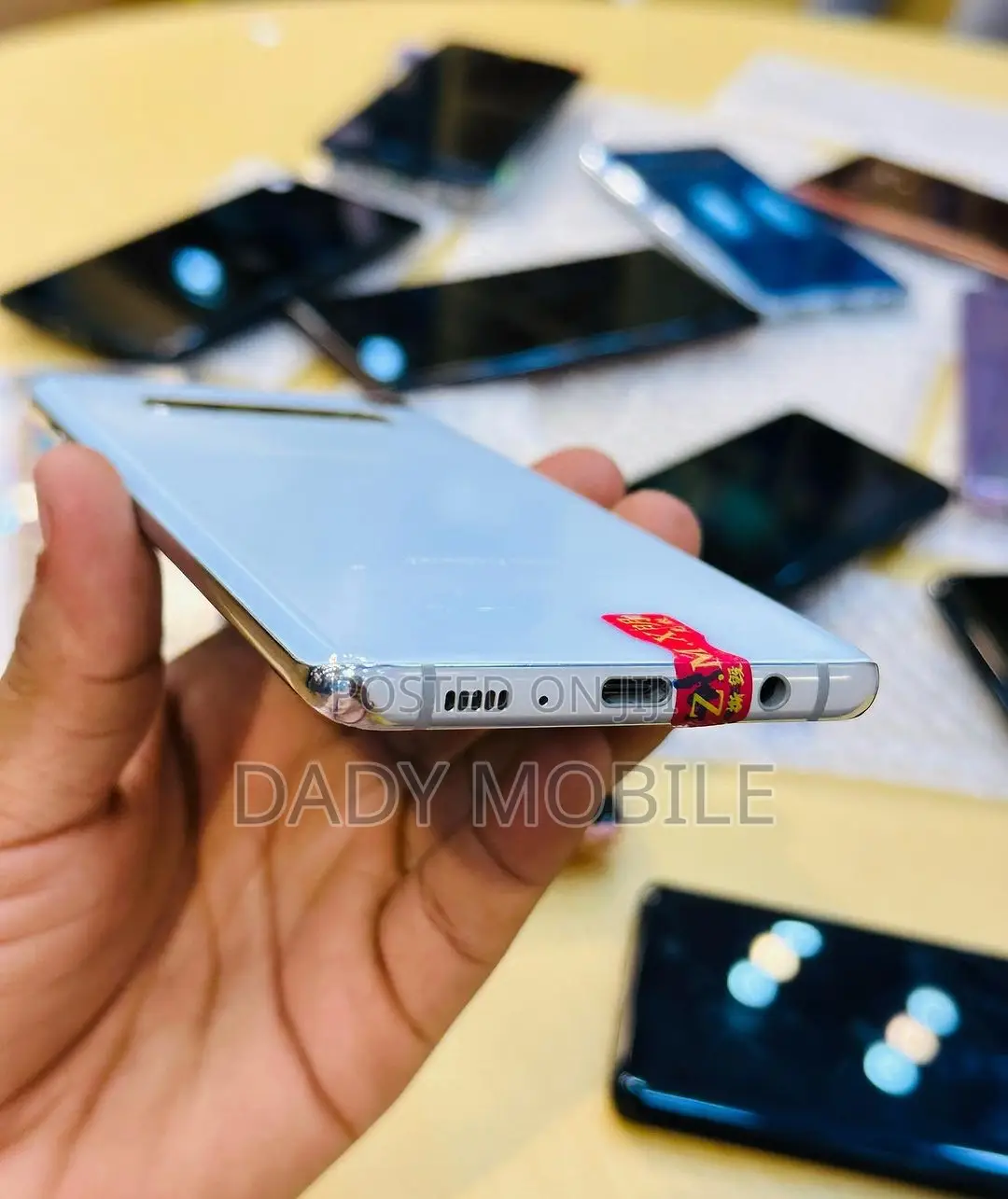 Samsung Galaxy S10e 128 GB White