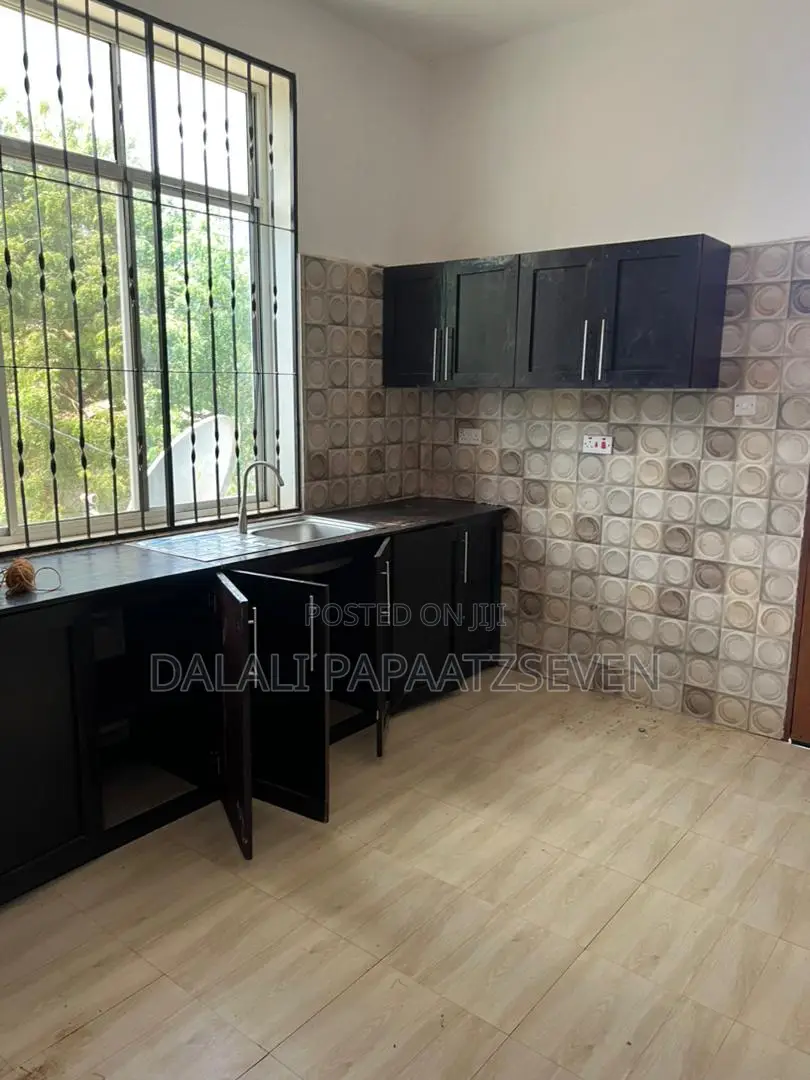 2bdrm Apartment in Dalalipapaatzseven, Kinondoni for rent