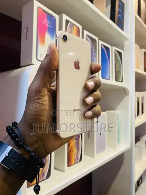 Apple iPhone 8 64 GB Gold