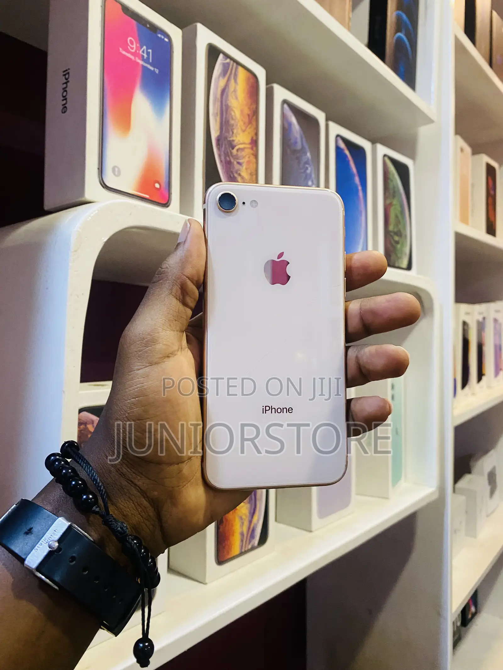 Apple iPhone 8 64 GB Gold