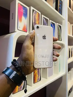 Apple iPhone 8 64 GB Gold