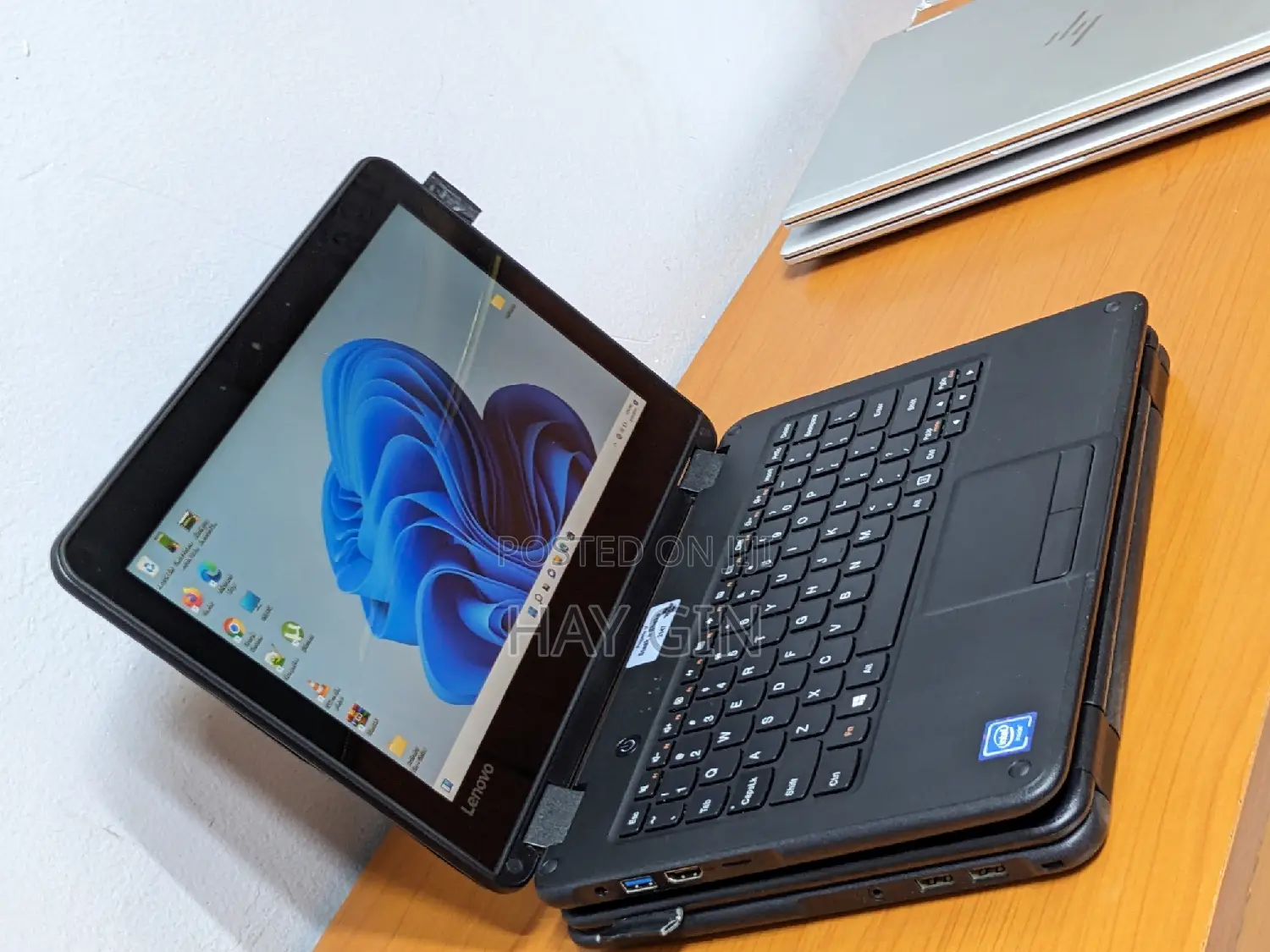 New Laptop Lenovo N24 Winbook 4GB Intel SSD 128GB
