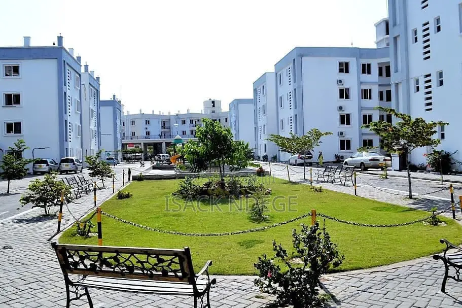 3bdrm Apartment in Mbezi, Kinondoni for sale
