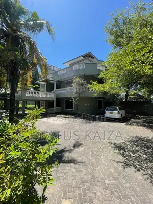 5bdrm Block of Flats in Msasani for rent