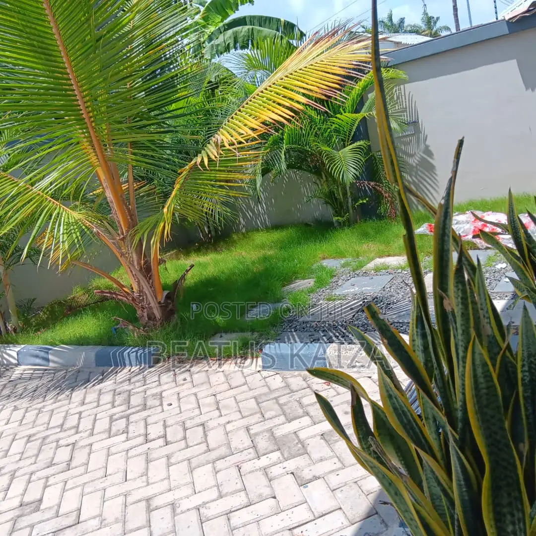 Furnished 2bdrm Apartment in Kinondoni Garden for rent