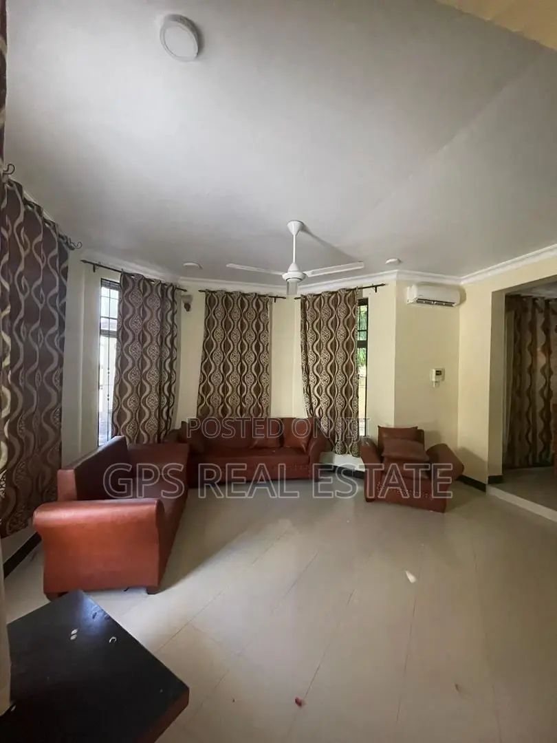 4bdrm House in Bahari Beach, Kinondoni for sale