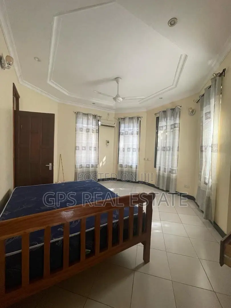 4bdrm House in Bahari Beach, Kinondoni for sale