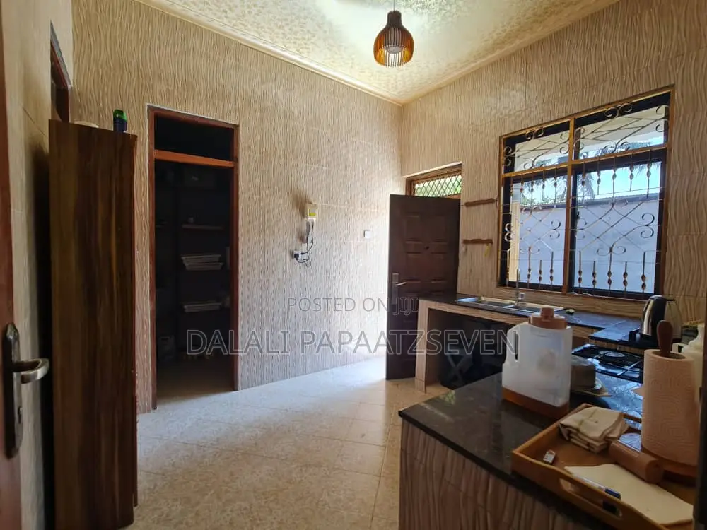 3bdrm House in Dalalipapaatzseven, Vikindu for sale