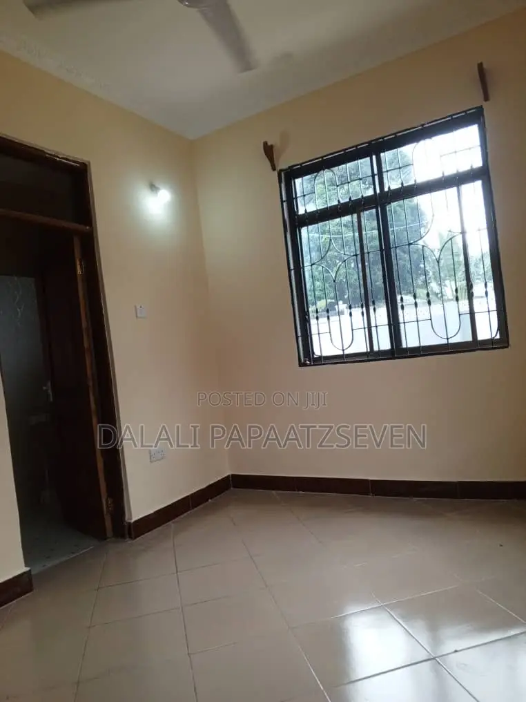 2bdrm Apartment in Dalalipapaatzseven, Kinondoni for rent