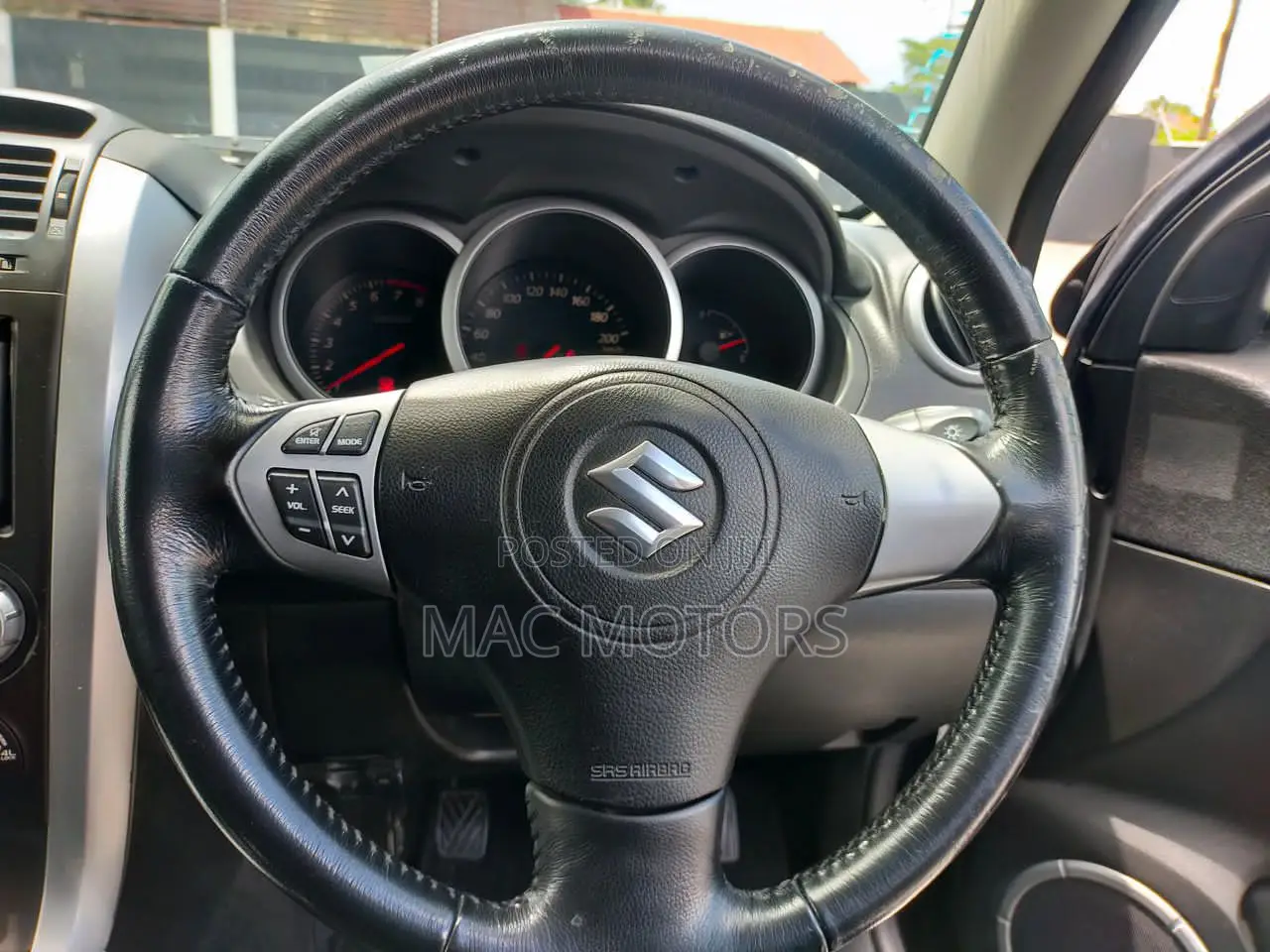 Suzuki Escudo 2005 Black