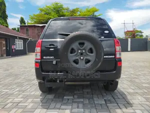 Suzuki Escudo 2005 Black