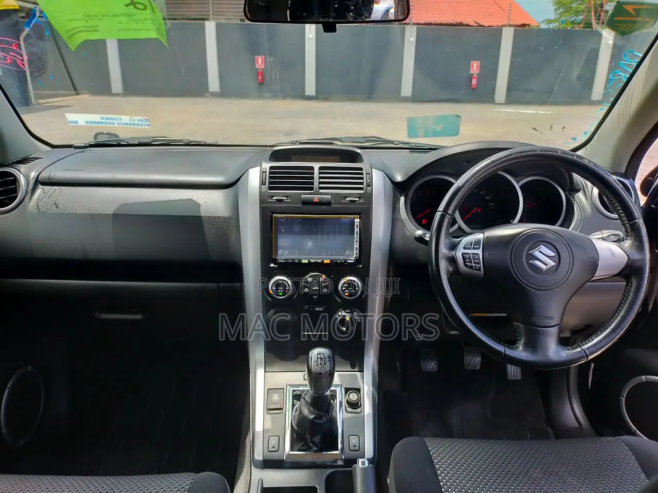Suzuki Escudo 2005 Black