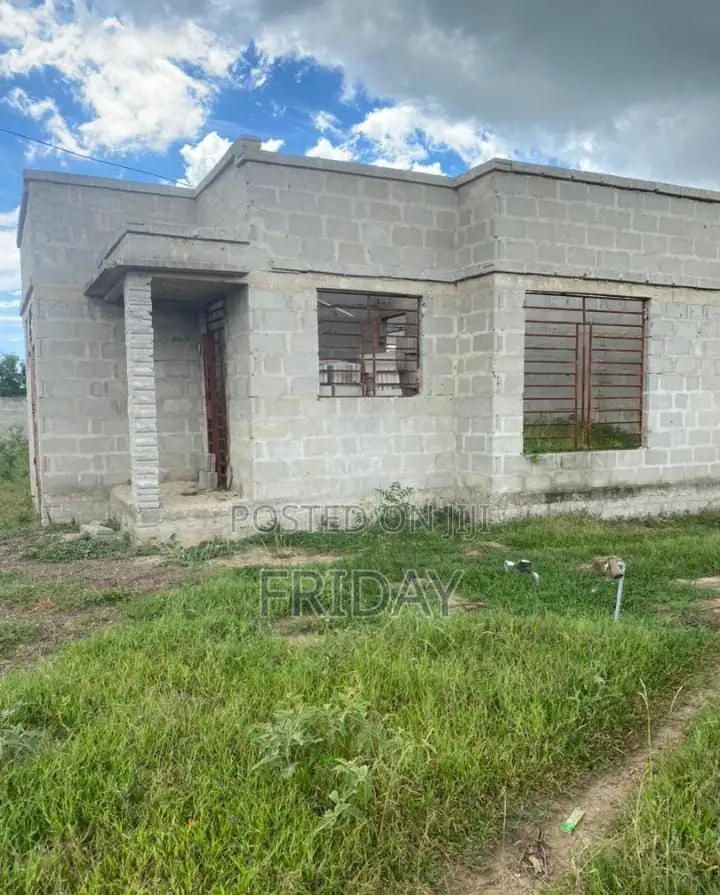 Nyumban Inauzwa Kama Ilivyo