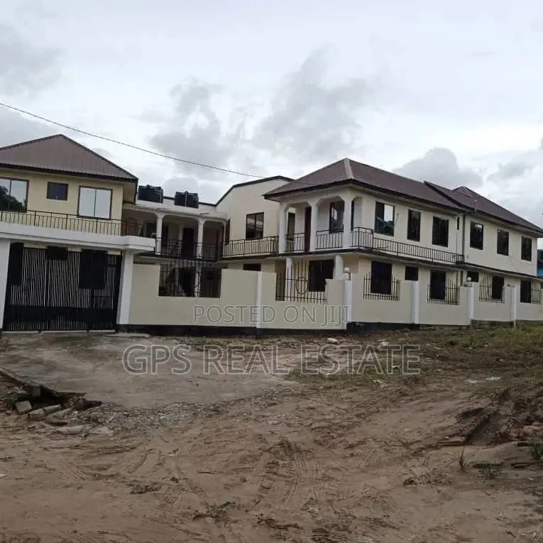 16bdrm Apartment in Tabata Kinyerezi, Kinondoni for sale