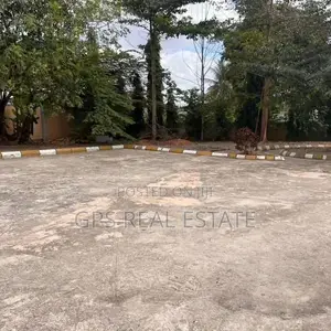 8bdrm Mansion in Tabata Kinyerezi, Kinondoni for sale