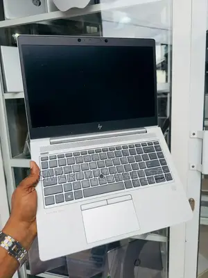 Laptop HP EliteBook 745 G6 8GB Intel Core I7 SSD 256GB