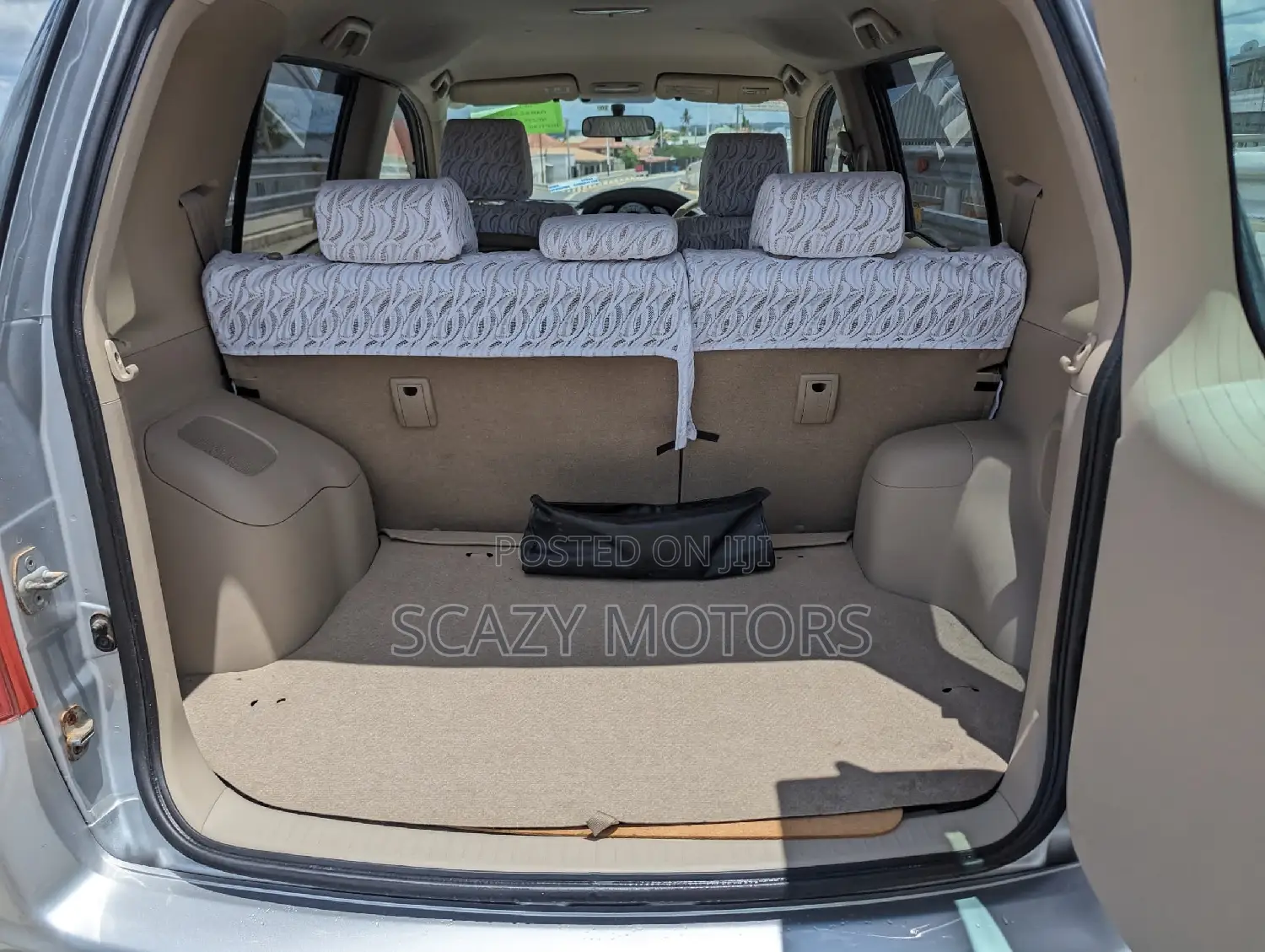 Toyota Raum 2008 Silver
