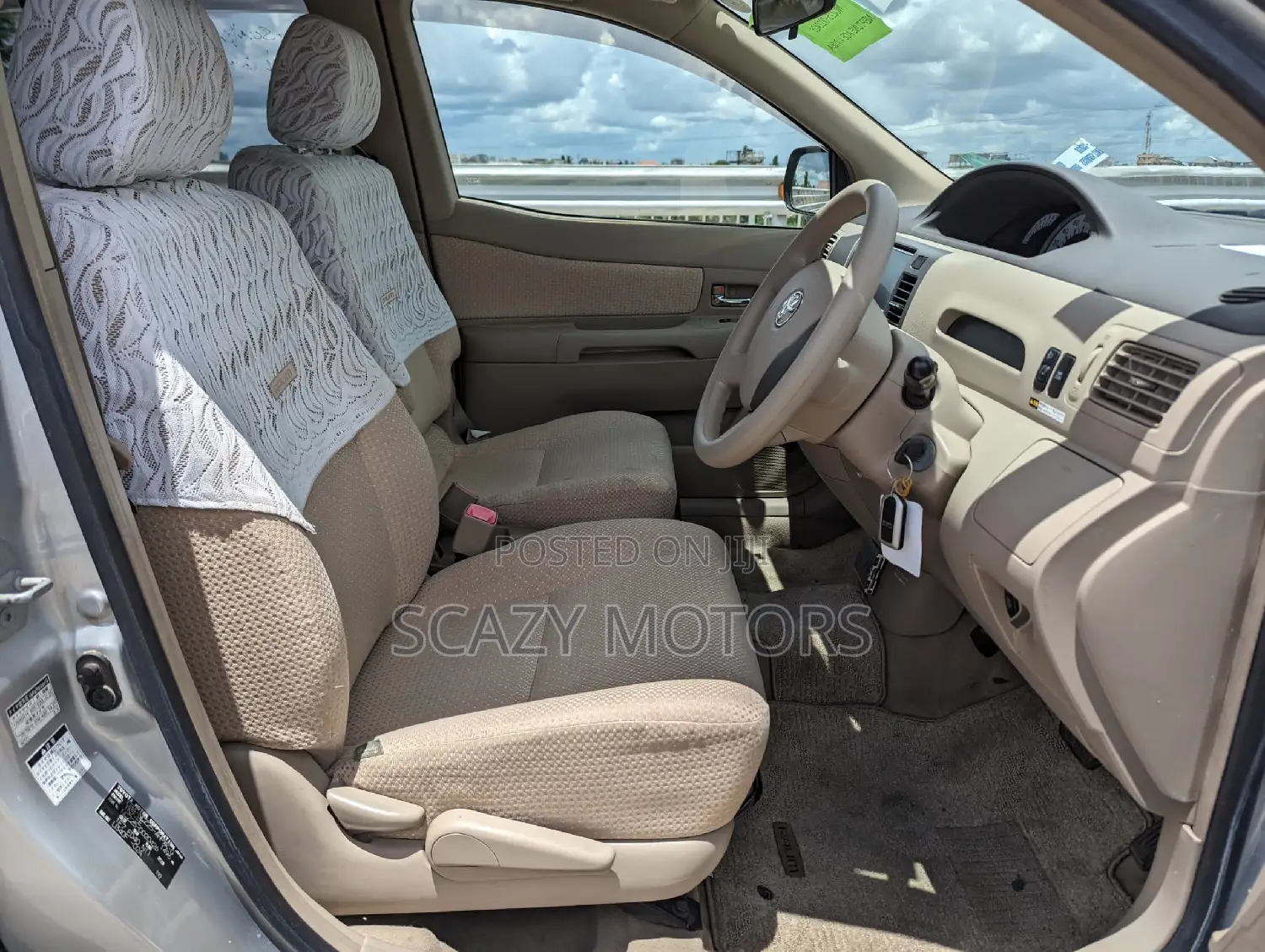 Toyota Raum 2008 Silver