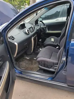 Toyota IST 2003 Blue