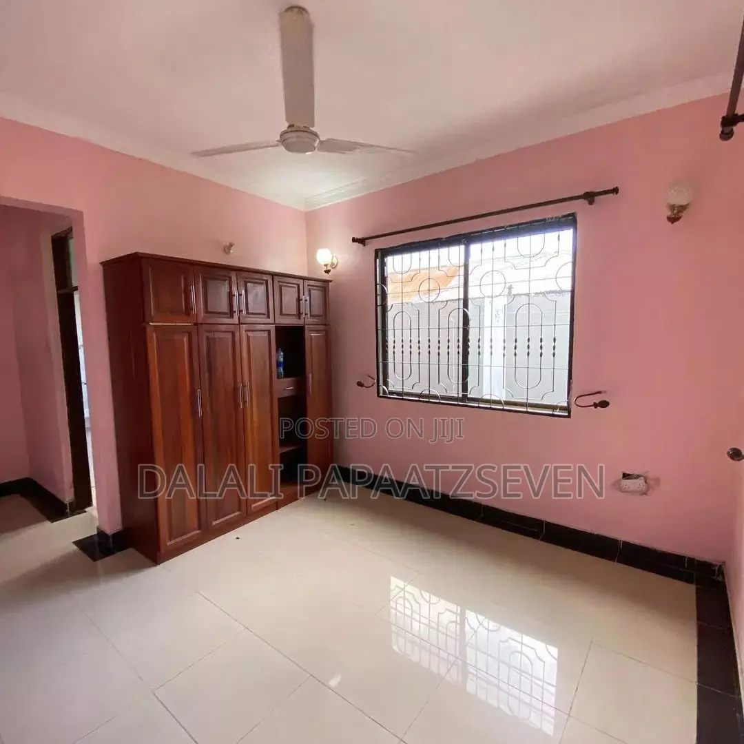 3bdrm Apartment in Dalalipapaatzseven, Kinondoni for rent