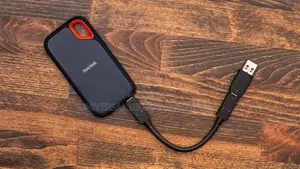 External SSD 1T Sundisk