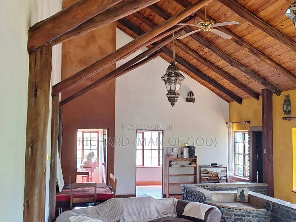 Furnished 5bdrm Bungalow in Arusha for sale