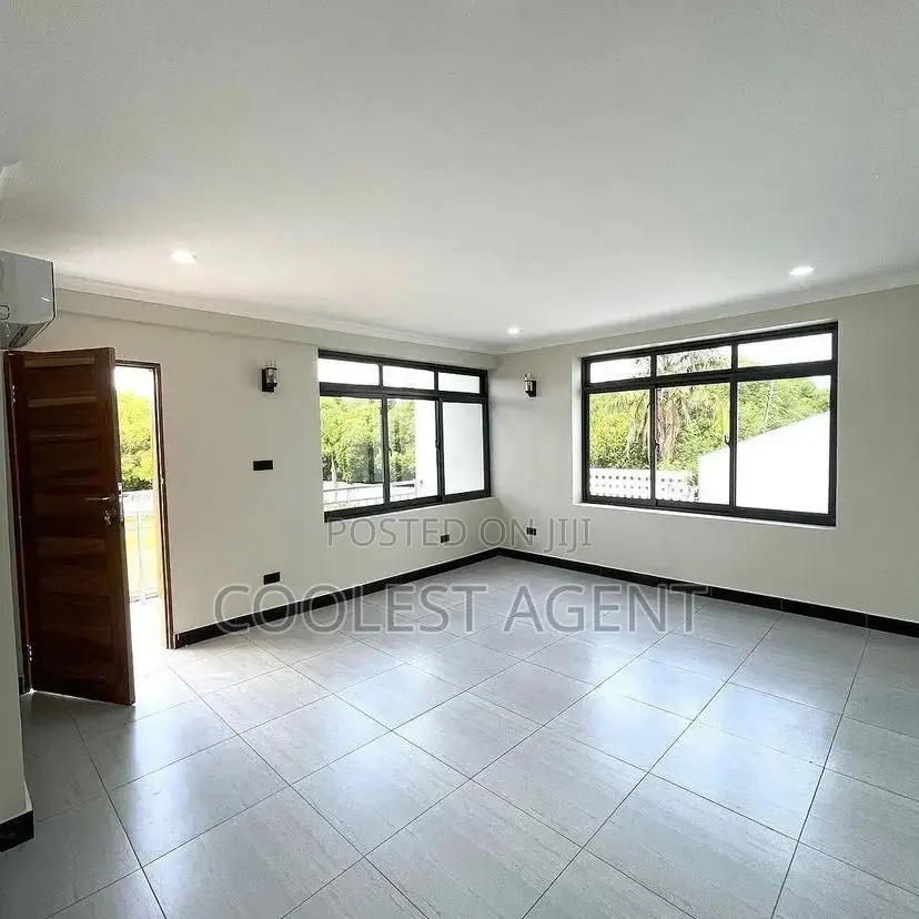 6bdrm Bungalow in Mikocheni, Kinondoni for rent