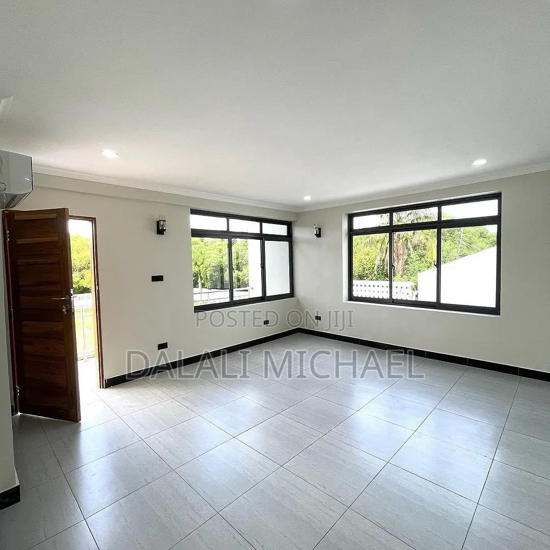 6bdrm Mansion in Mikocheni for rent