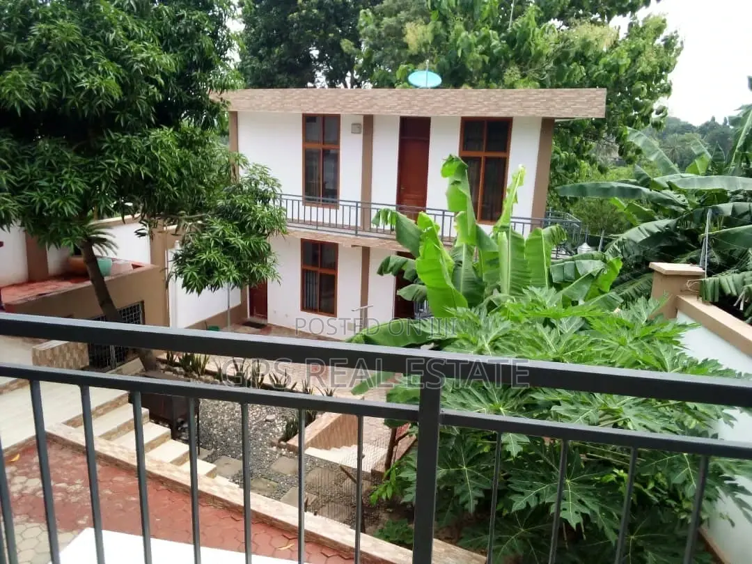 5bdrm House in Bunju, Kinondoni for sale