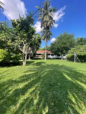 3bdrm House in Bahari Beach, Kunduchi for sale