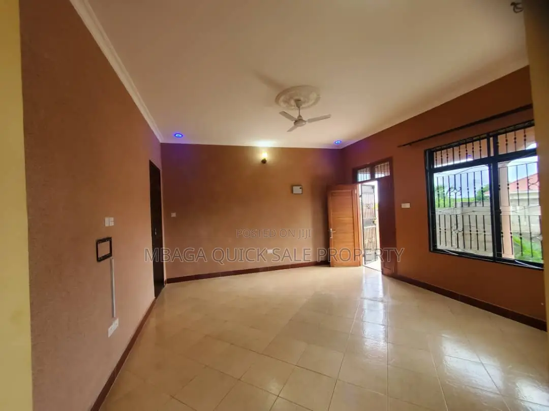 4bdrm House in Madale Polisi, Goba for sale